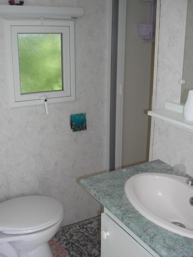 Mobil Home Dordogne Mouzens  Luaran gambar